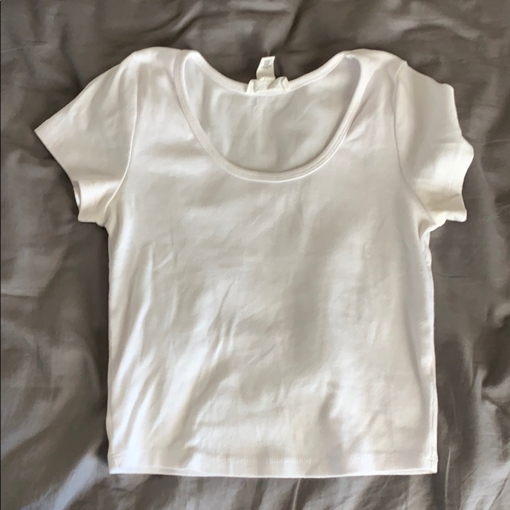 White crop top